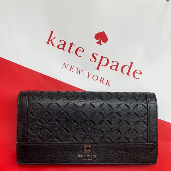 kate spade Handbags - Kate Spade ♠️ Black Wallet LOWEST